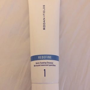 Rodan + fields redefine cleanser